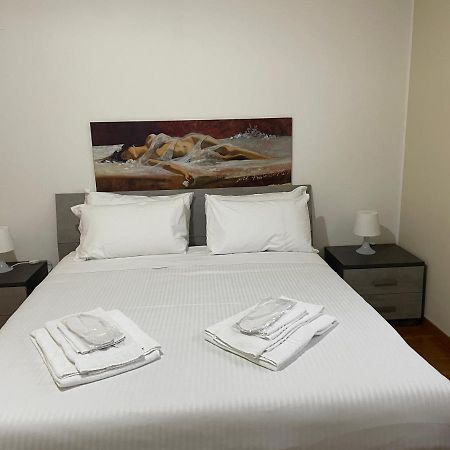 City House Viale Murillo Apartment Milan Luaran gambar