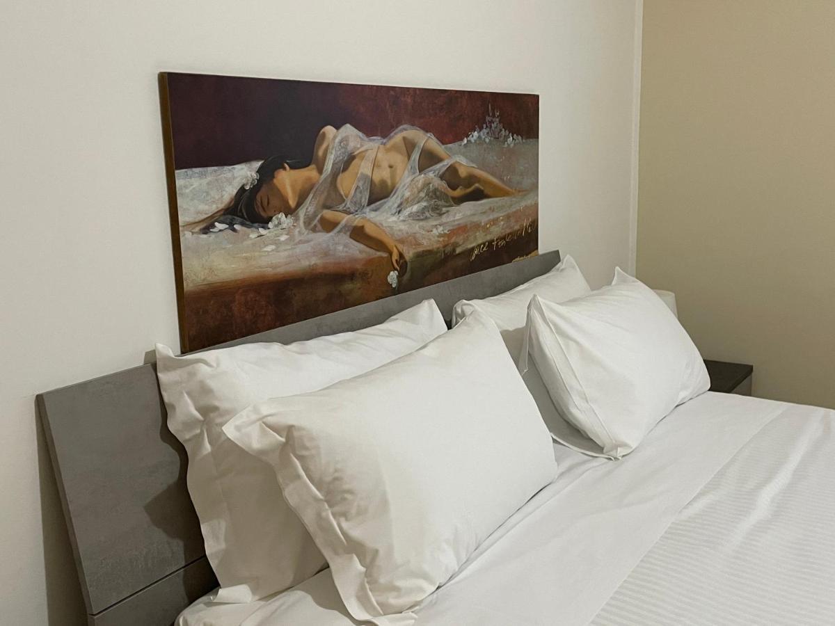 City House Viale Murillo Apartment Milan Luaran gambar